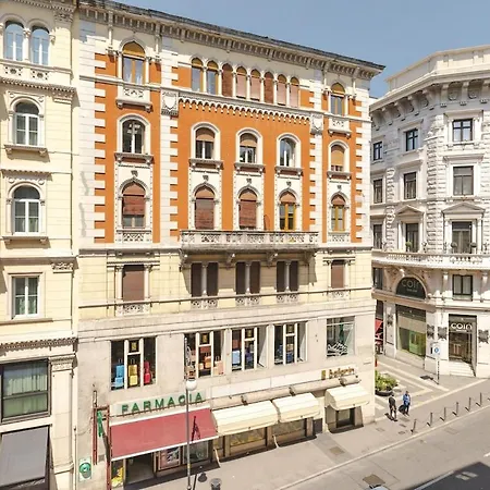 Corso Italia Elegant With View Fiber Wifi Lejlighed *